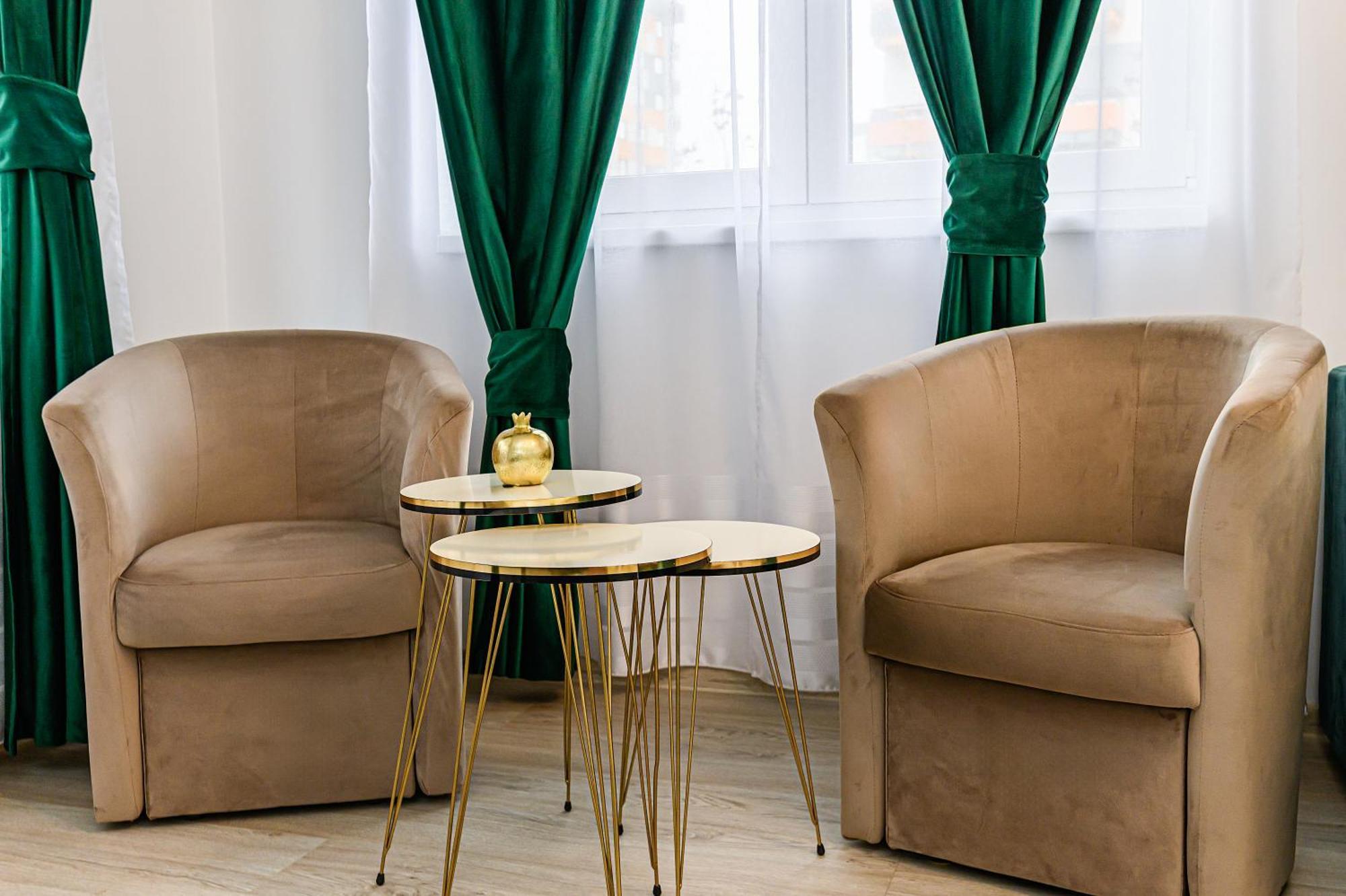Grandis Residence Luxury Apartment Брашов Екстериор снимка